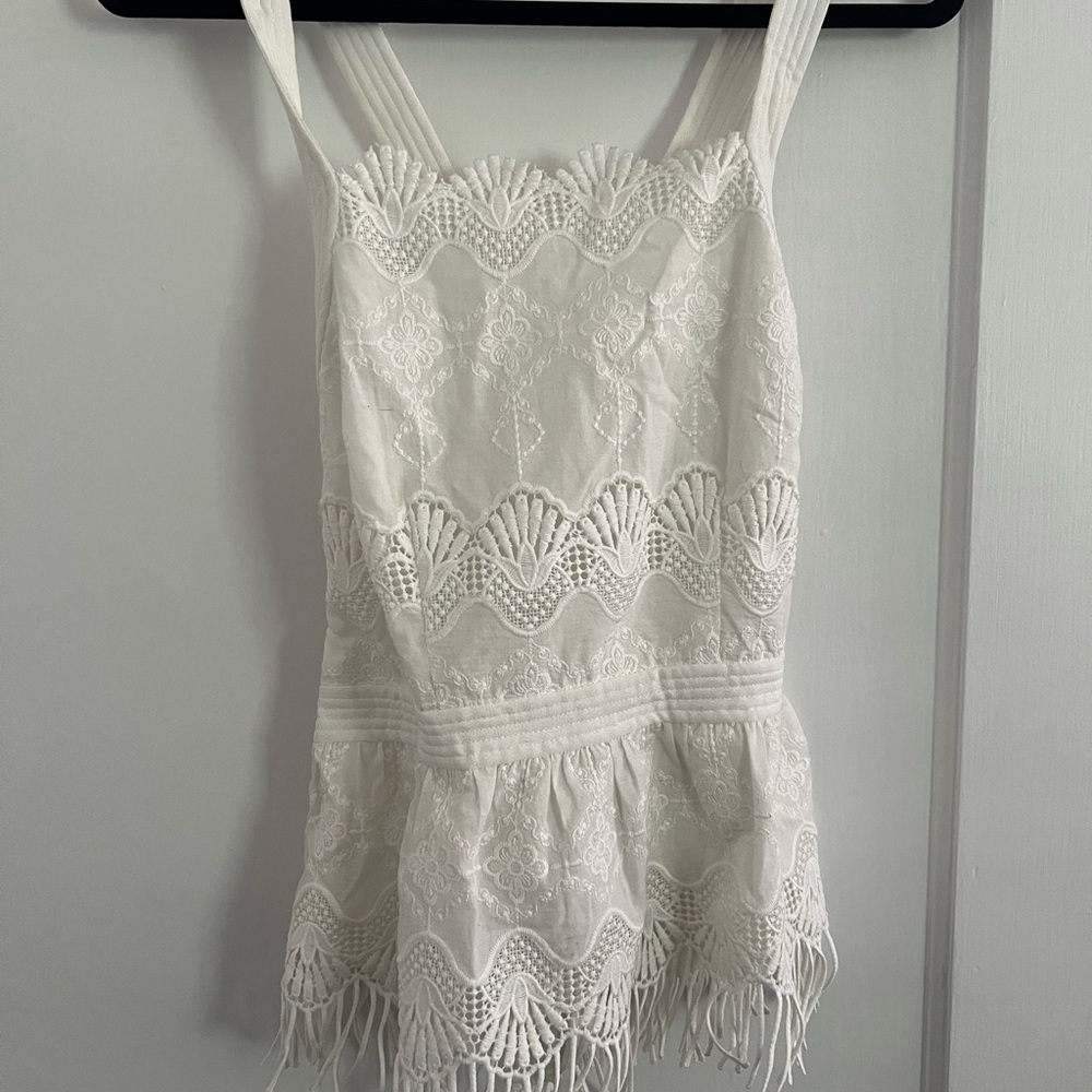 Saylor white top